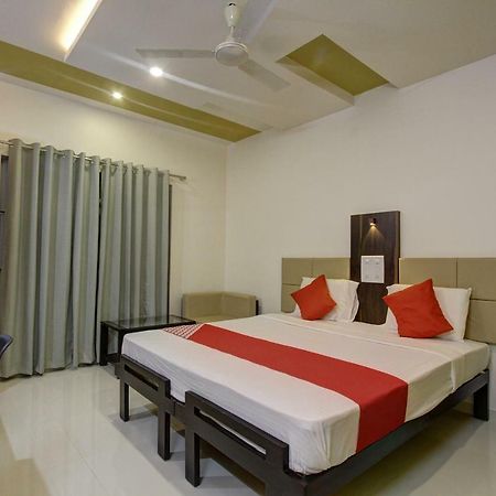 Oyo 39568 Alekha Gateway Hotel Sirsi Ngoại thất bức ảnh